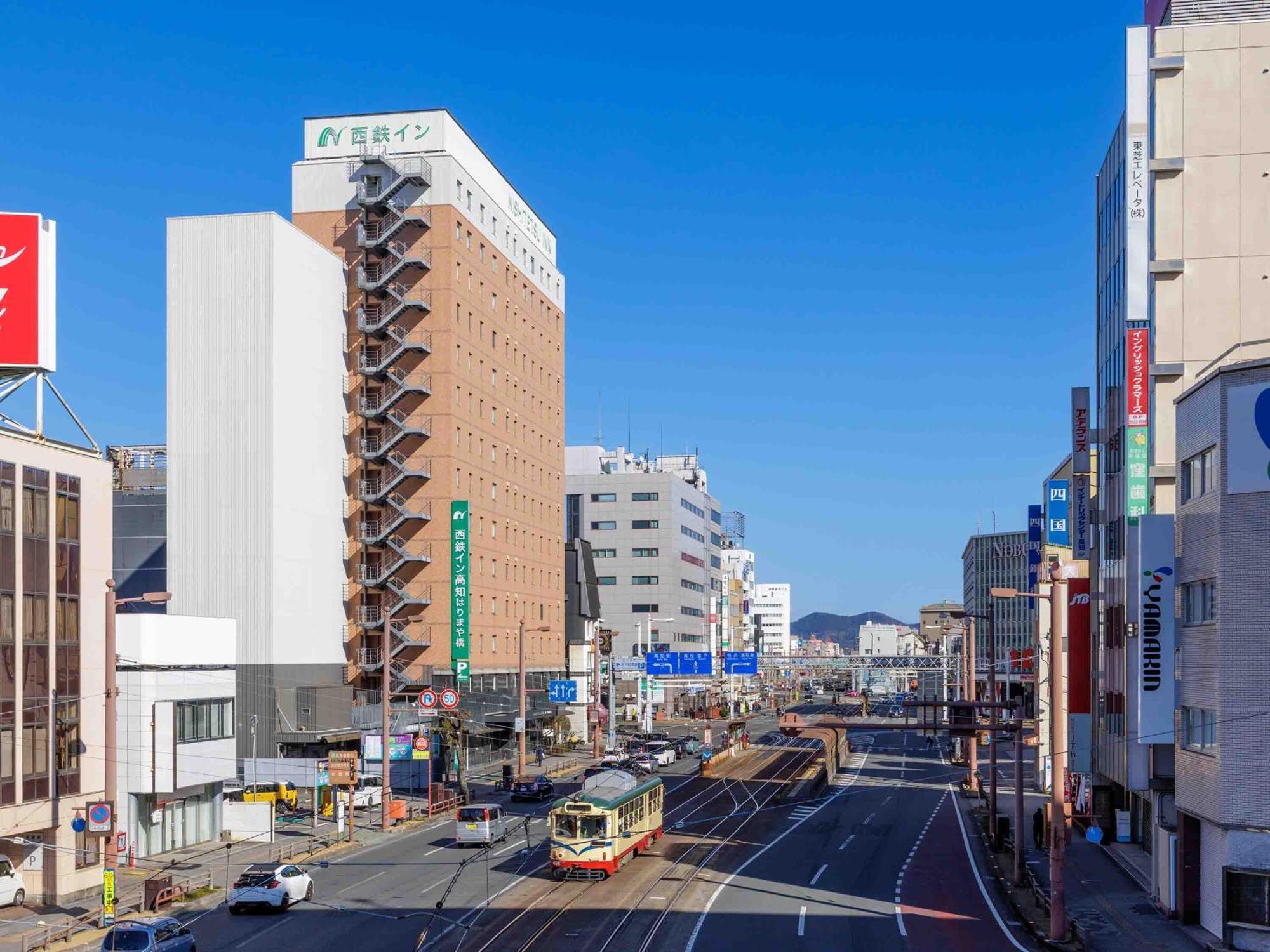 Nishitetsu Inn Kochi Harimayabashi Exterior foto